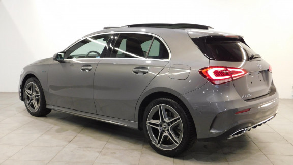 MERCEDES-CLASSE A-A 250 e - BV 8G-DCT  BERLINE 4P - BM 177 AMG Line PHASE 1