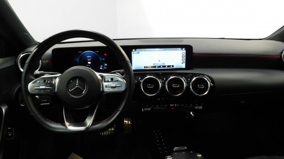 MERCEDES-CLASSE A-A 250 e - BV 8G-DCT  BERLINE 4P - BM 177 AMG Line PHASE 1