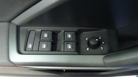 AUDI-Q3 SPORTBACK-45 TFSI e - 245 - BV S-tronic 6  S Line 