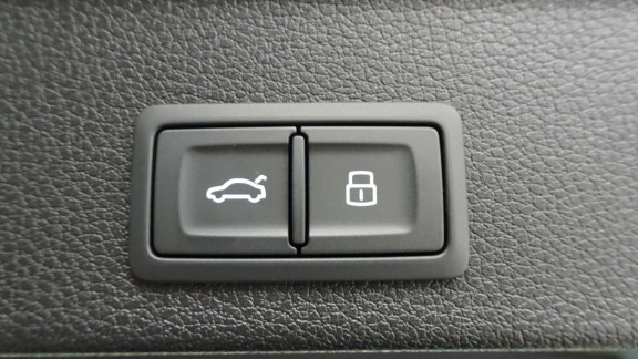 AUDI-Q3 SPORTBACK-45 TFSI e - 245 - BV S-tronic 6  S Line 