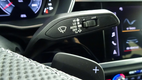 AUDI-Q3 SPORTBACK-35 TDI - 150 - BV S-tronic S Line 