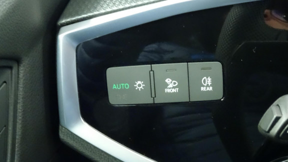 AUDI-Q3 SPORTBACK-35 TDI - 150 - BV S-tronic S Line 