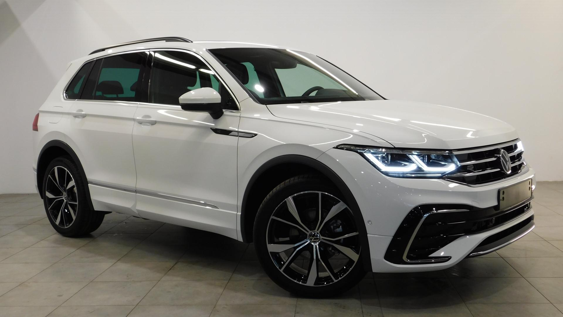 VOLKSWAGEN-TIGUAN-2.0 16V TDI BlueMotion - 150 - DSG 7  R-Line Exclusive PHASE 2en-leasing